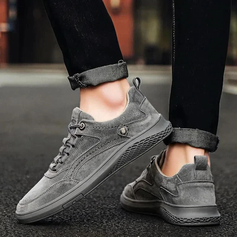 Colton Grand | Sneakersy Zamszowe Premium